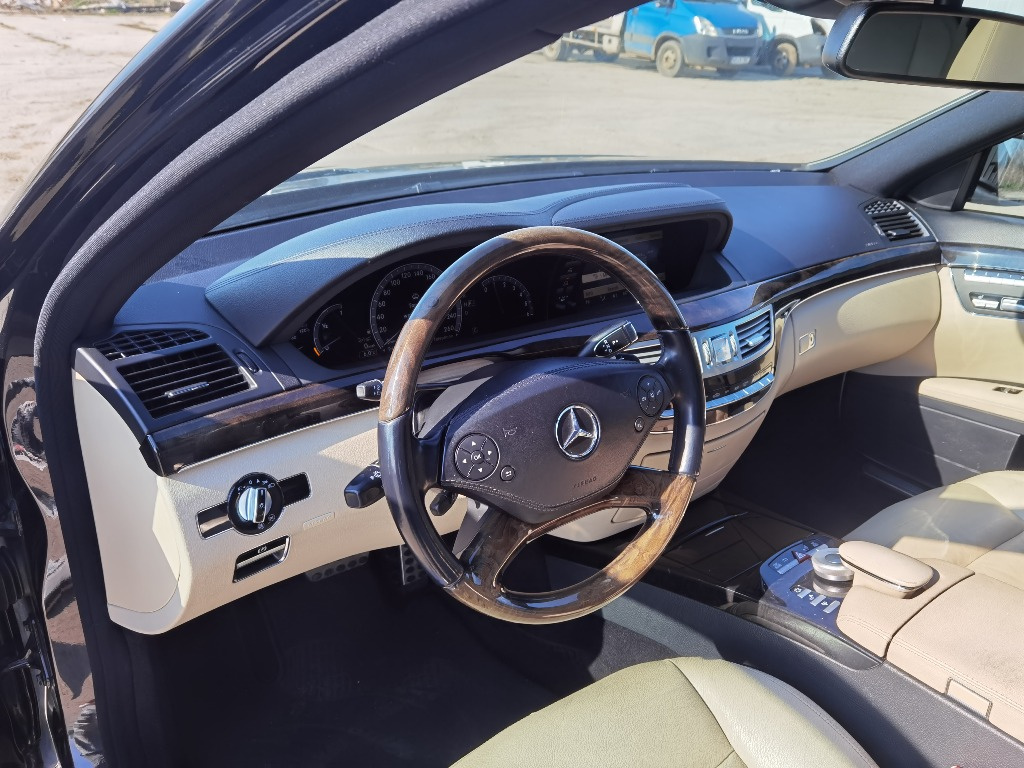 Plansa bord Mercedes S350 cdi w221 facelift