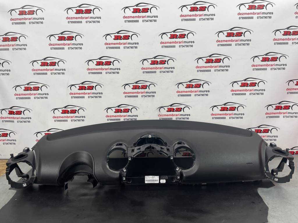 Plansa bord Mini cooper R56 sedan 2013 (cod intern: 245250)