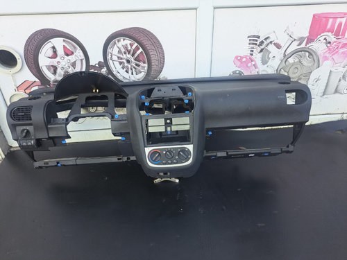Plansa bord Opel Corsa C 1.3 Diesel