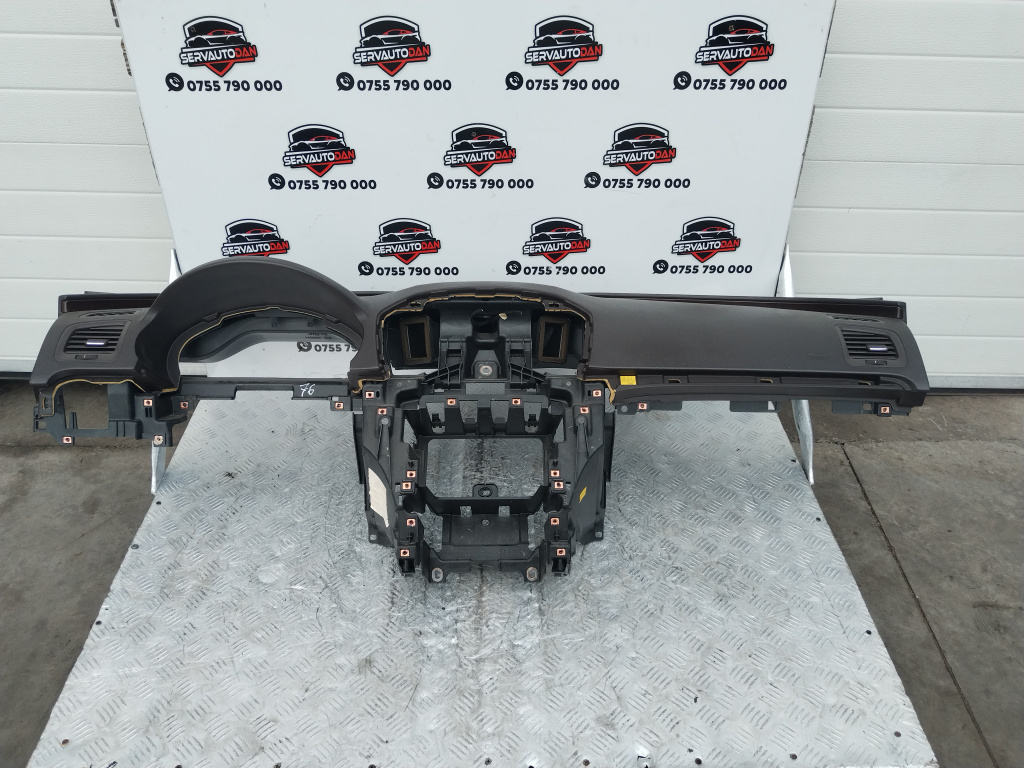 Plansa bord Opel Insignia A (2008-2013) 2.0 Motorina 2010