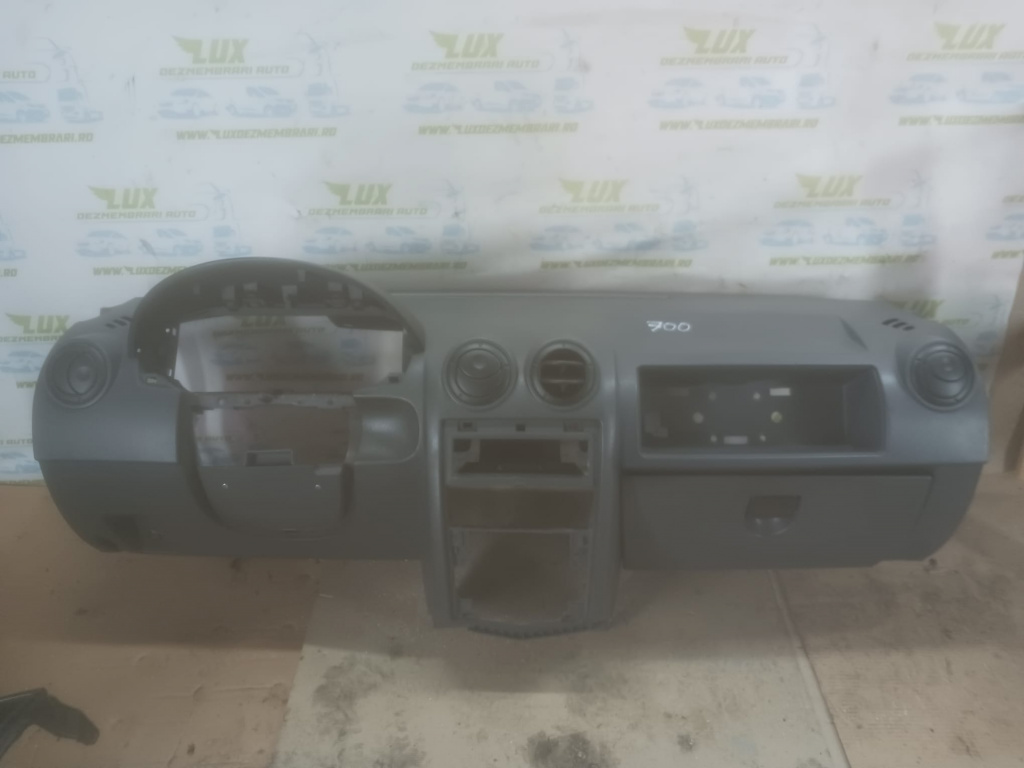 Plansa bord Peugeot Dacia Logan [facelift] [2007 - 2012] 1.5 DCI K9K792