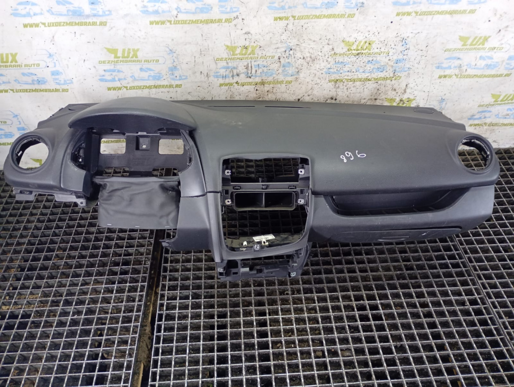 Plansa bord Renault Clio 4 [2012 - 2020] 1.5 dci K9K608