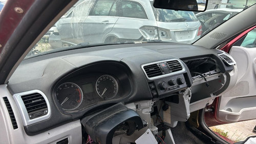 Plansa bord Skoda Fabia 2 1.4 16v an 2009
