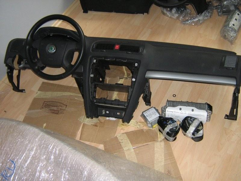 Plansa bord Skoda Octavia 2 2004-2008