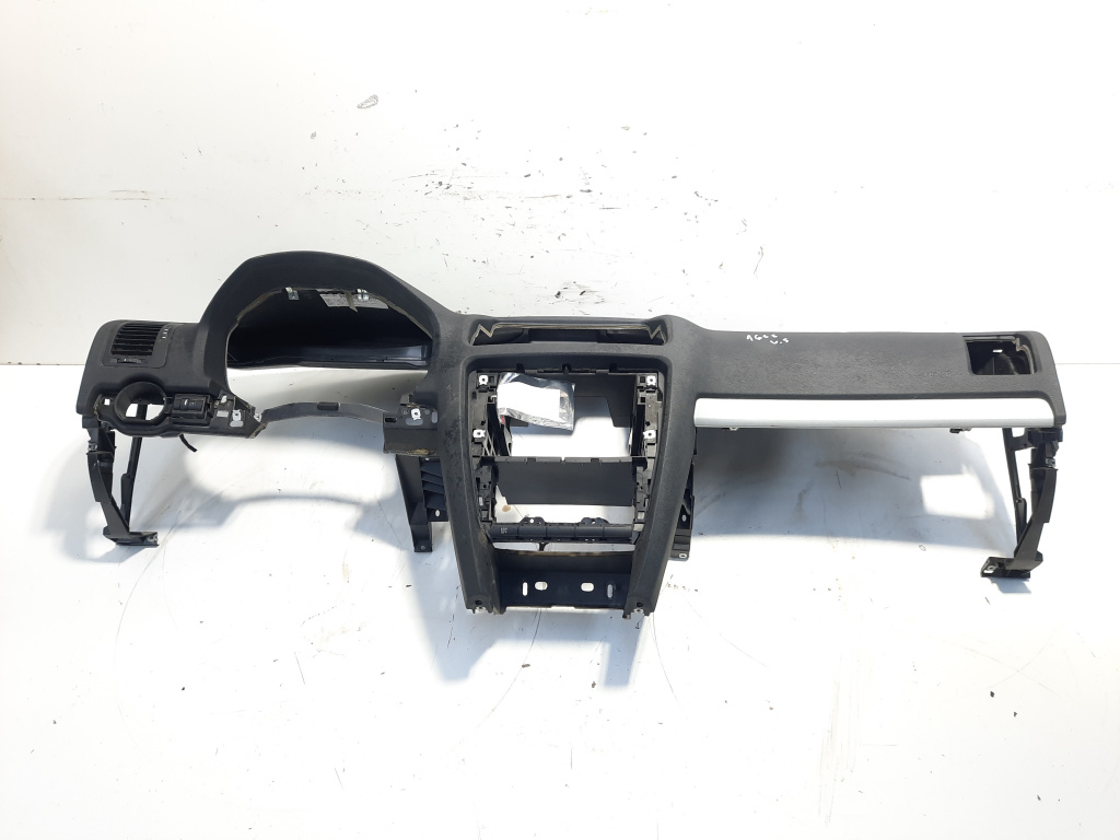 Plansa bord, Skoda Octavia 2 Scout (1Z5) (idi:562705)