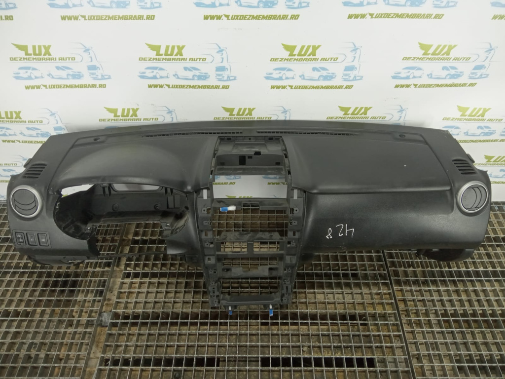 Plansa bord Suzuki Grand Vitara 2 [2005 - 2008] 1.9 ddis F9Q