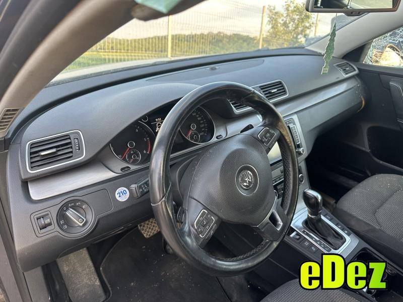 Plansa bord Volkswagen Passat B6 3C (2005-2010)