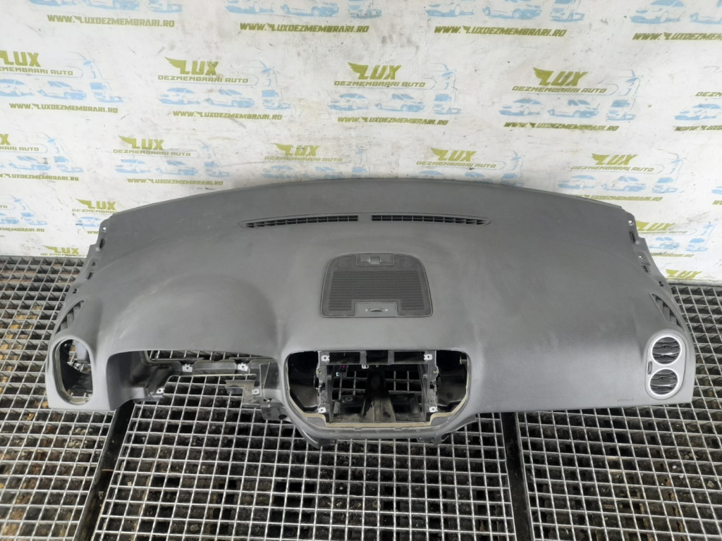 Plansa bord Volkswagen VW Golf Plus 2 [2009 - 2014] 1.4 tsi CAXA
