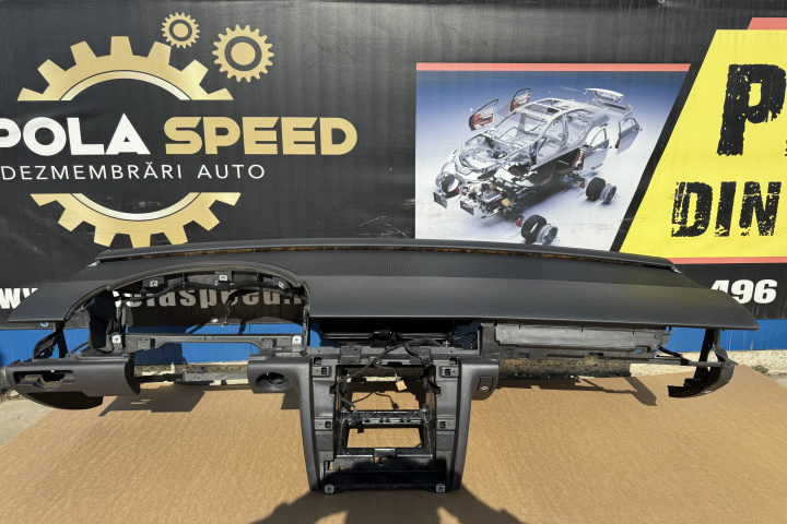 Plansa bord Volkswagen VW Phaeton [2th facelift] [2010 - 2016]