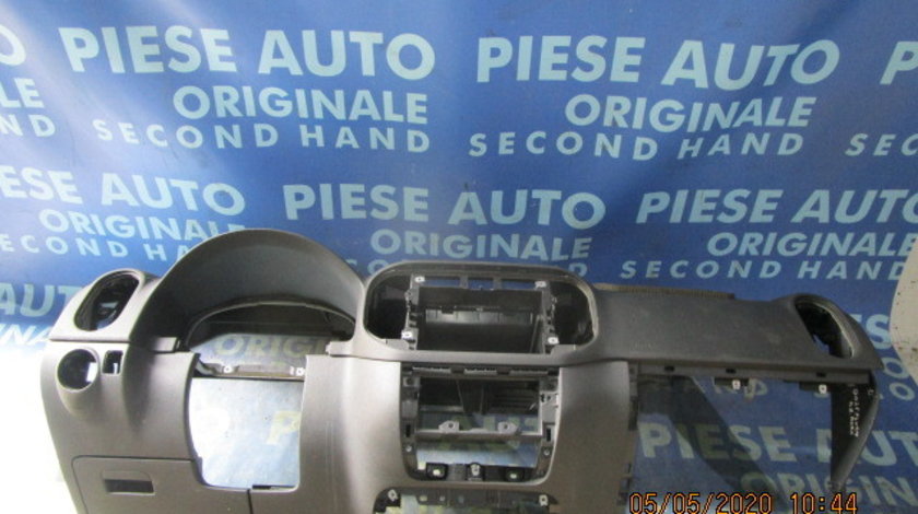 Plansa bord VW Golf Plus 2005 (airbag sarit)