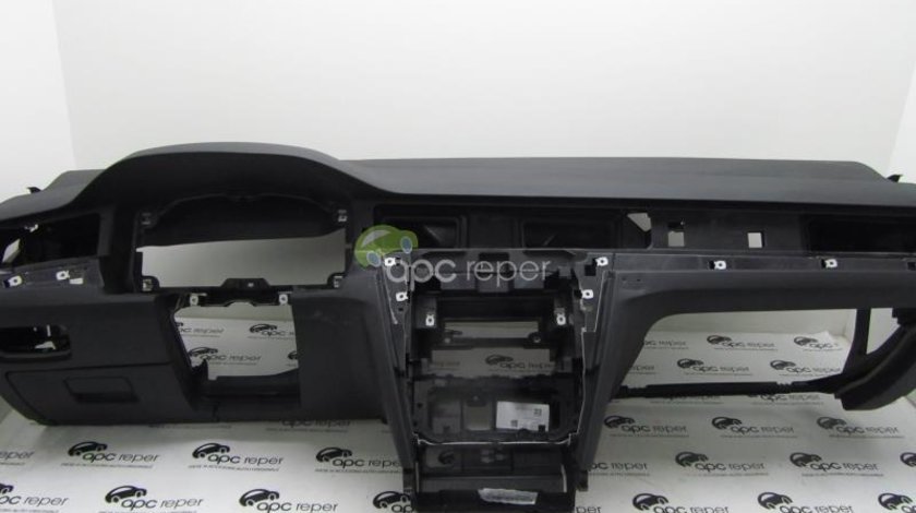 Plansa Bord VW Passat B8 3G model 2016 Ultimul model