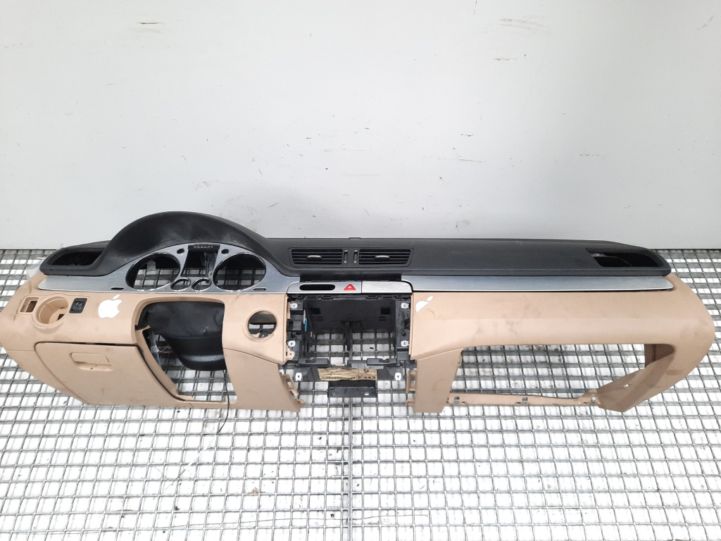 Plansa bord, Vw Passat Variant (3C5) (id:455851)