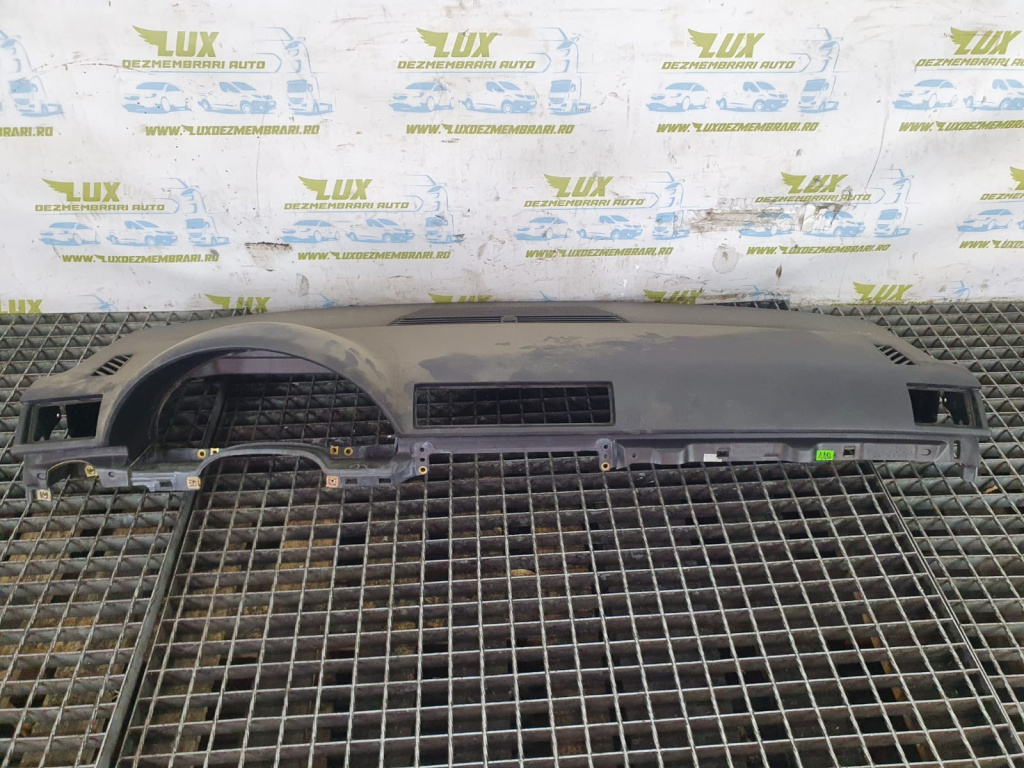 Plansa de bord Audi A4 B7 [2004 - 2008] 2.0 tdi BLB