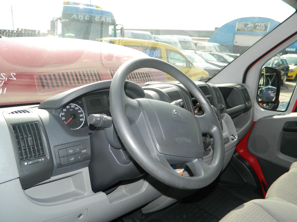 Plansa de bord fara airbaguri Citroen Jumper model 2006-2008