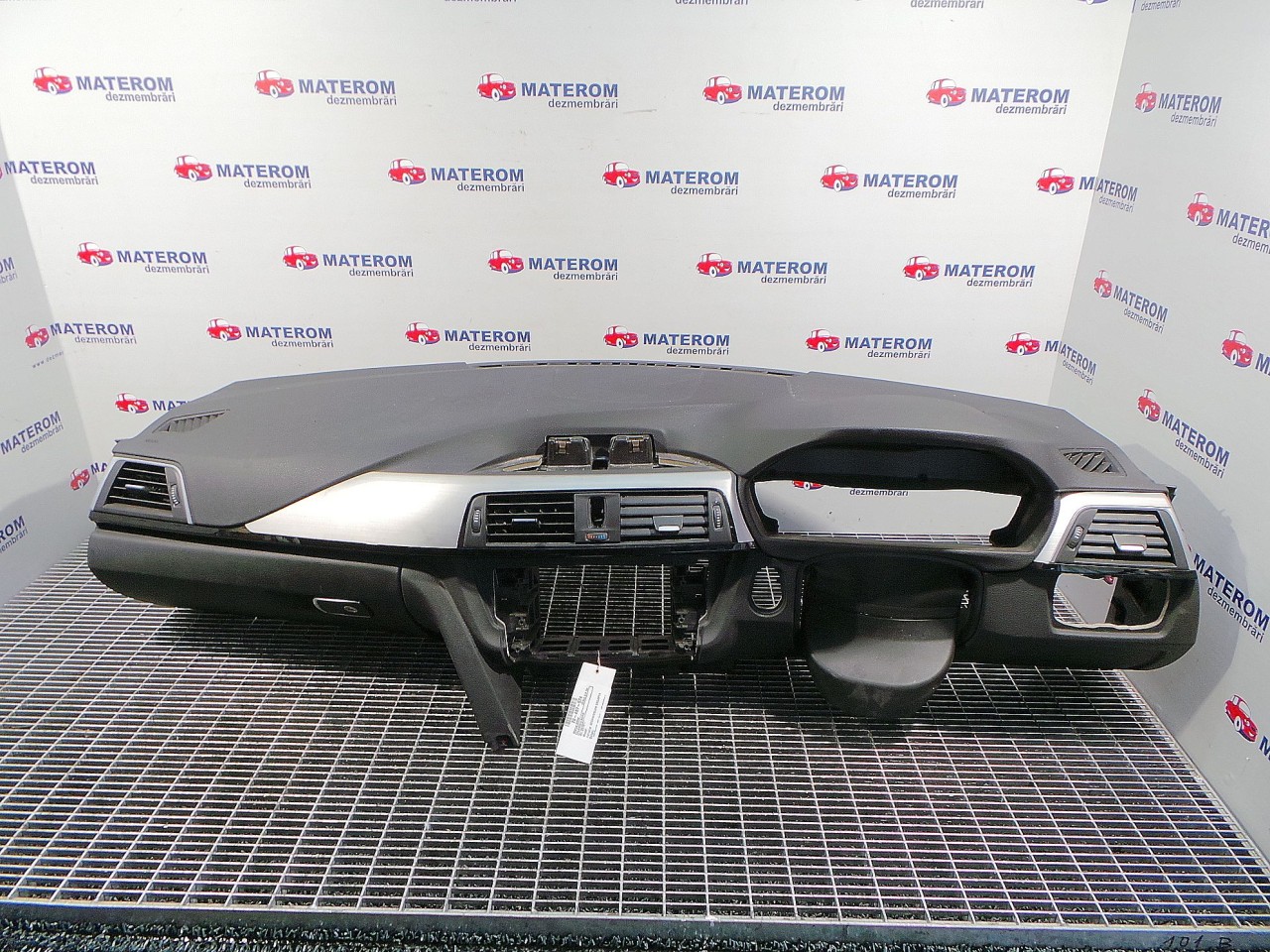 PLANSEU BORD BMW SERIA 3 F 30 SERIA 3 F 30 2.0 D - (2011 2018)