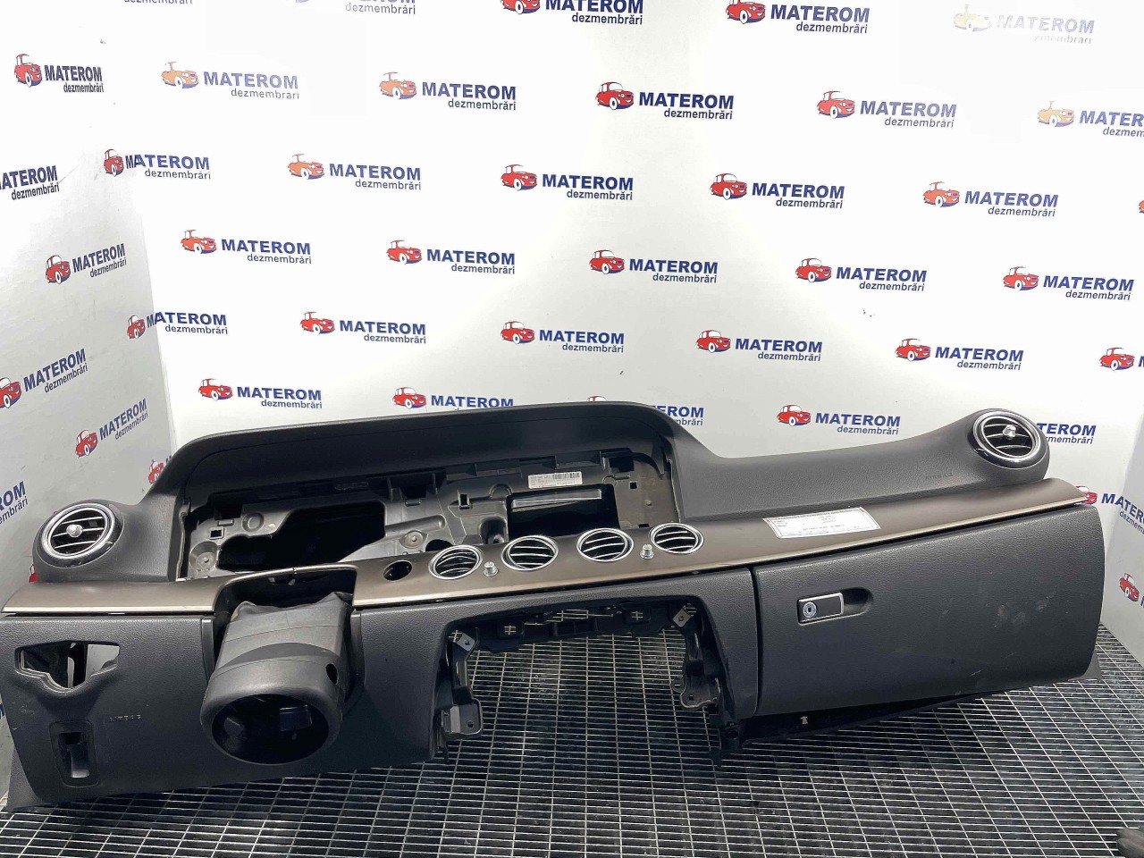 PLANSEU BORD MERCEDES E-CLASS 2.0 CDI - (2016 2020)