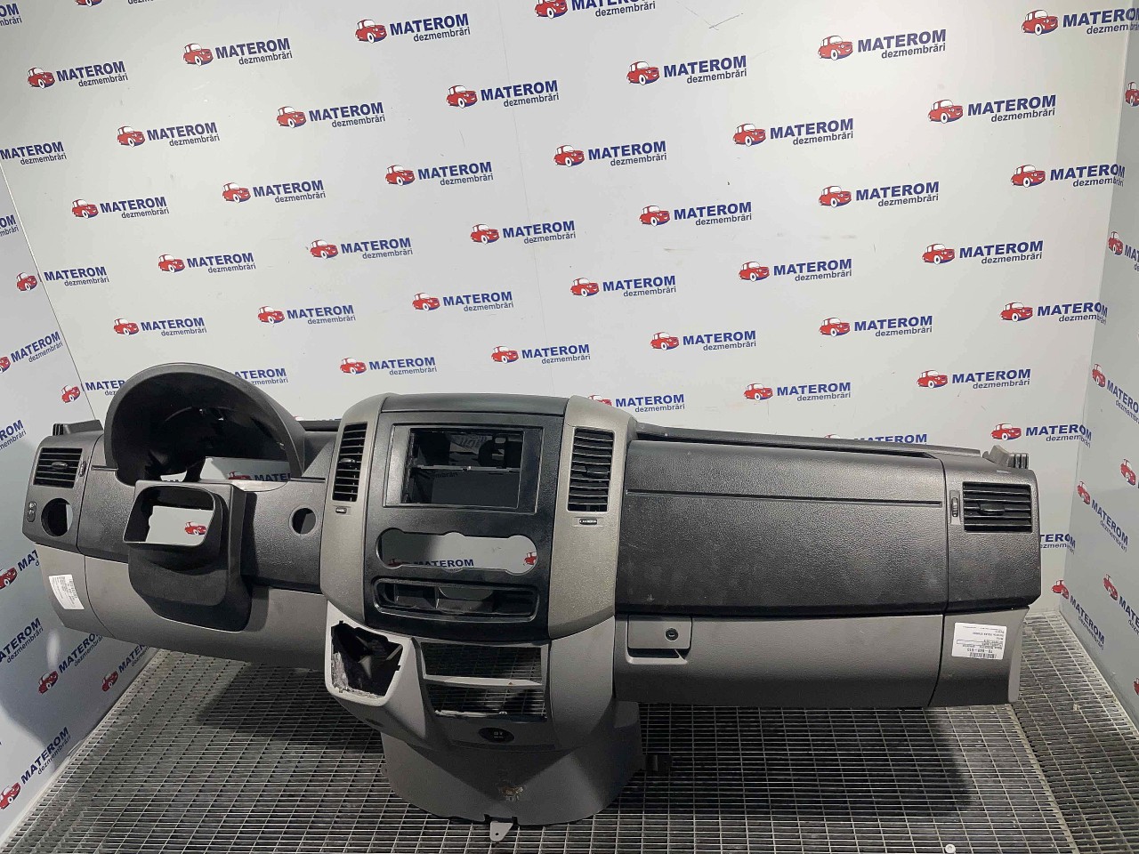 PLANSEU BORD MERCEDES SPRINTER SPRINTER - - (2014 2019)