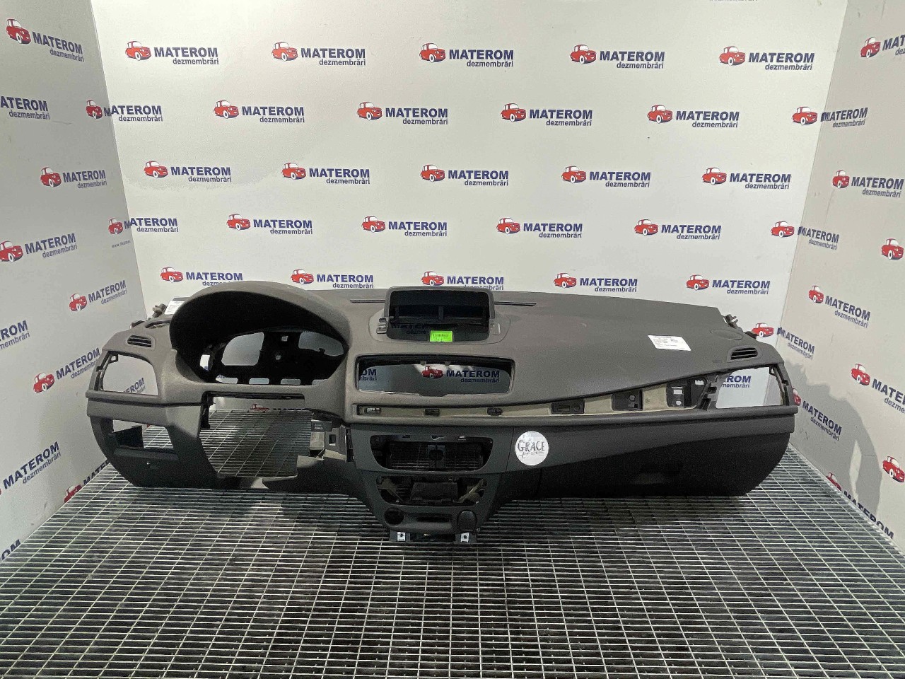 PLANSEU BORD RENAULT MEGANE MEGANE - - (2012 2016)
