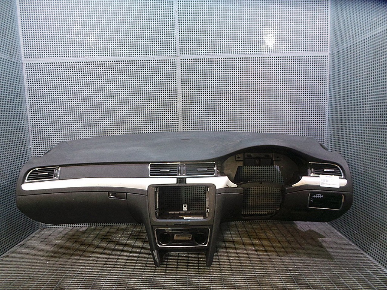 PLANSEU BORD SKODA SUPERB - - (2008 2015