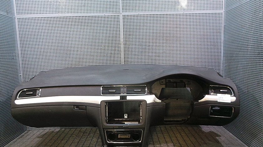 PLANSEU BORD SKODA SUPERB SUPERB - (2008 2015)