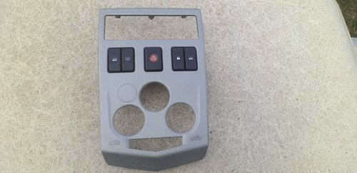Plastic Consola Centrala  Dacia Logan Mcv 1.5 dci euro 4
