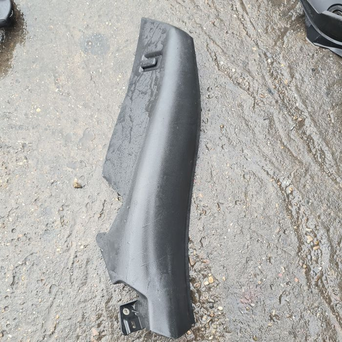 Plastic protecție centura dreapta spate Opel K Astra K sport tourer br