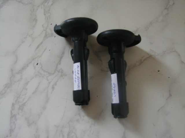 Plastice cu sigurante pentru tetiere Alfa Romeo 156 932 [1997 - 2007] Sedan 2.0 MT (155 hp) Twin Spark