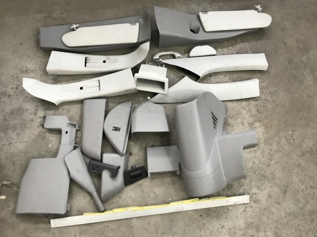 Plastice interior VW T5 2.0TDI , Automat DSG sedan 2012 (cod intern: 29048)