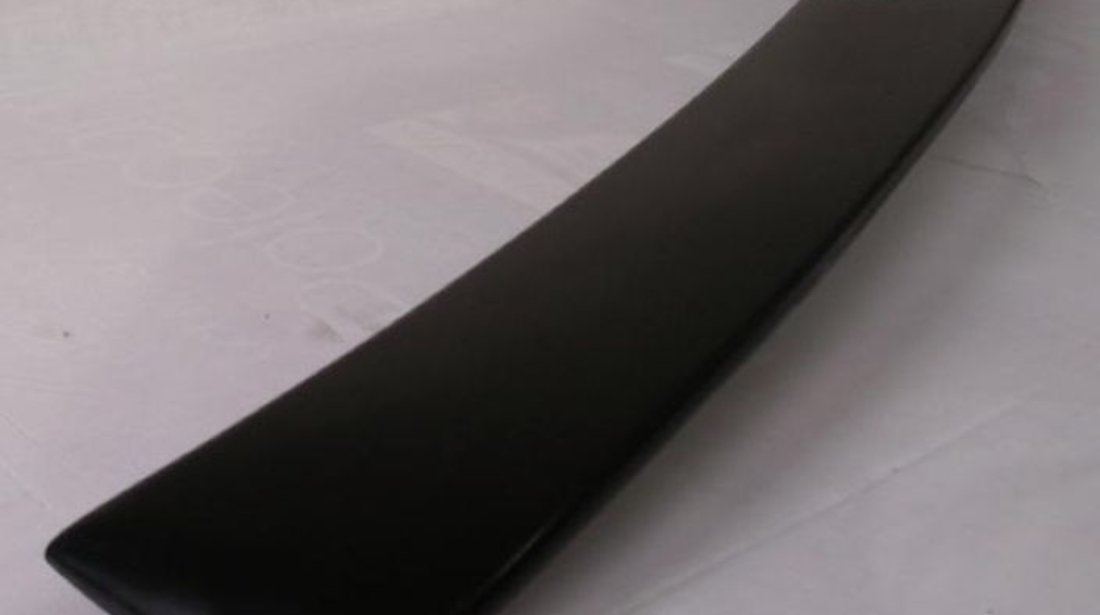 Pleoapa spoiler eleron luneta Mercedes E Class W211