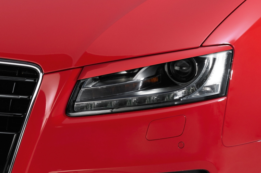Pleoape faruri Audi A5 SB052