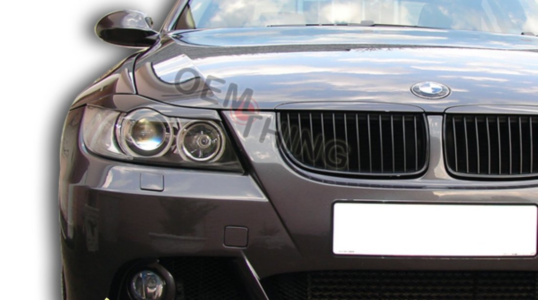 Pleoape faruri BMW E90 modelul decupat pe stoc si cel drept