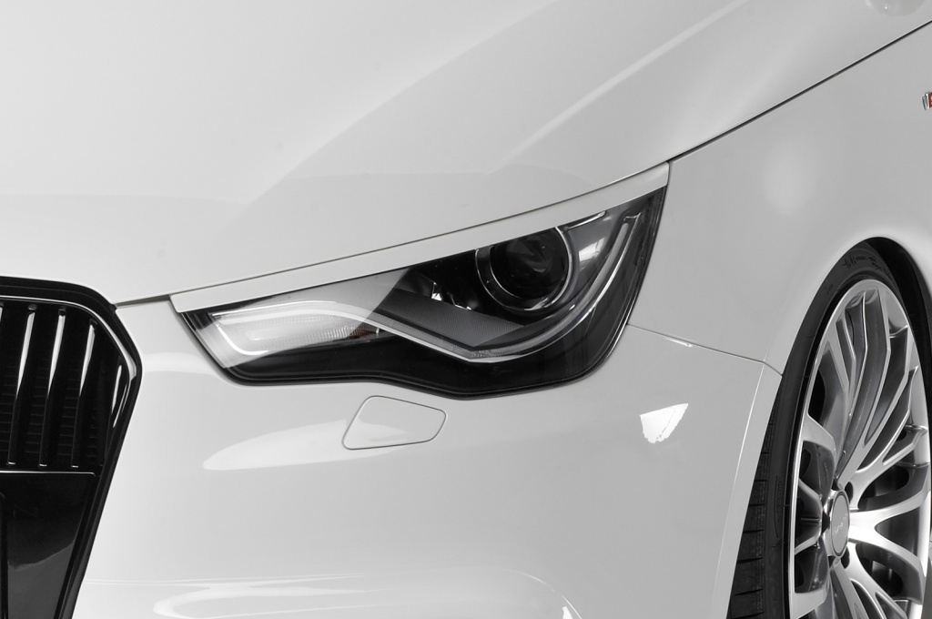Pleoape Faruri pentru Audi A1 varianta toate modelele anii ab 2010 SB081