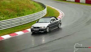 Ploaia si Nurburgring-ul sunt o combinatie extrem de periculoasa