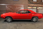 Plymouth Hemi Cuda cu 2800 de mile