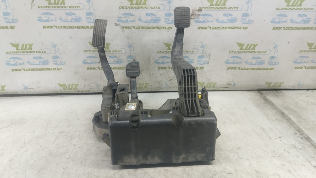Pod pedalier pedale 25863700 Fiat Ducato 3 Typ250 [2nd facelift] [2015 - 2020]
