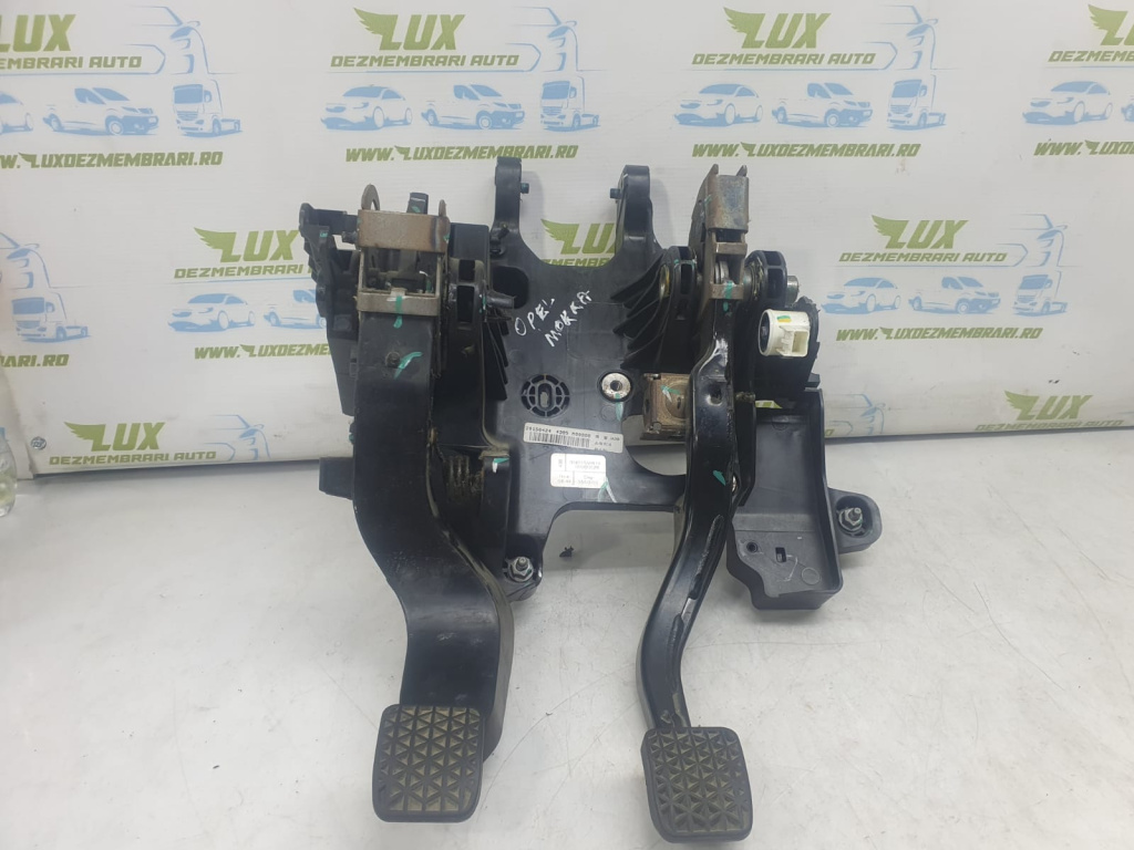 Pod pedalier pedale 94559619 Opel Mokka [2012 - 2015]