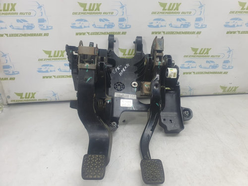 Pod pedalier pedale 94559619 Opel Mokka [2012 - 2015]