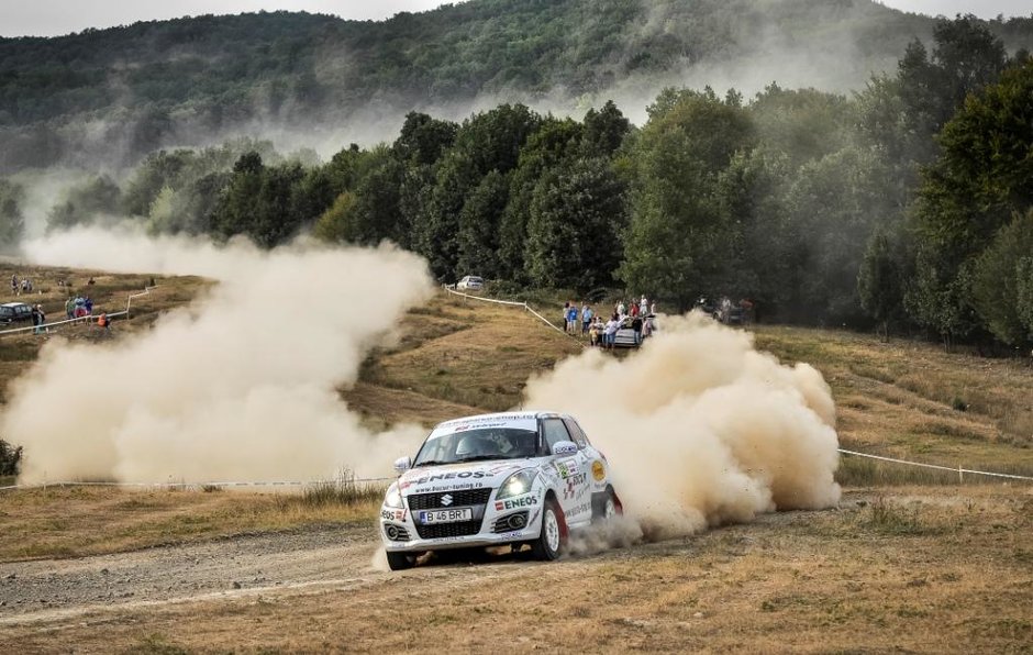 Podium integral Suzuki la Raliul Aradului