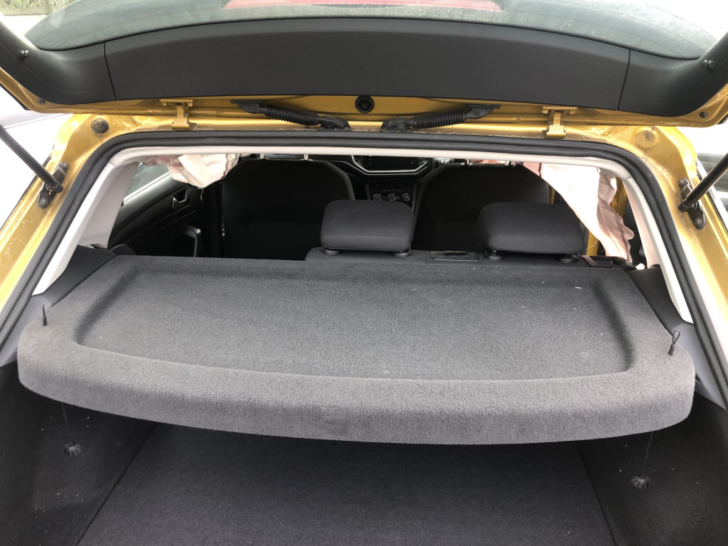 Polita portbagaj Volkswagen T-Roc 1.5 Benzina 2018, -