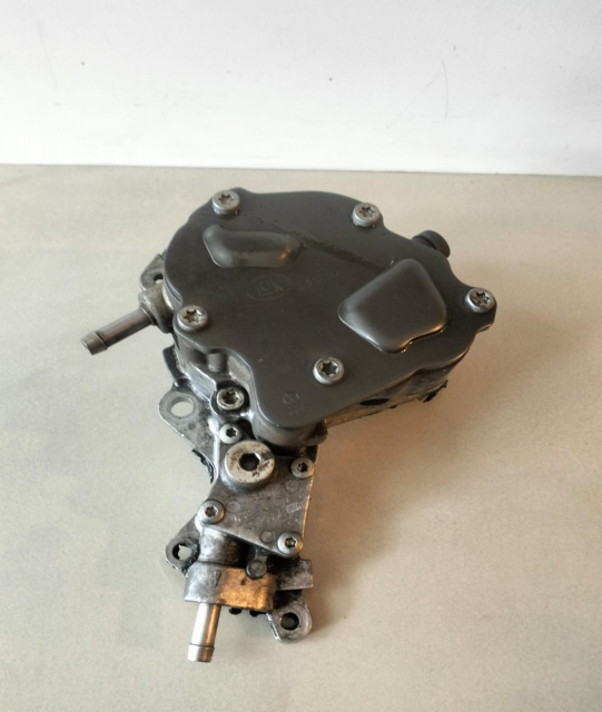 Pompă vacuum tandem 038145209K Audi A4 B7 [2004 - 2008]