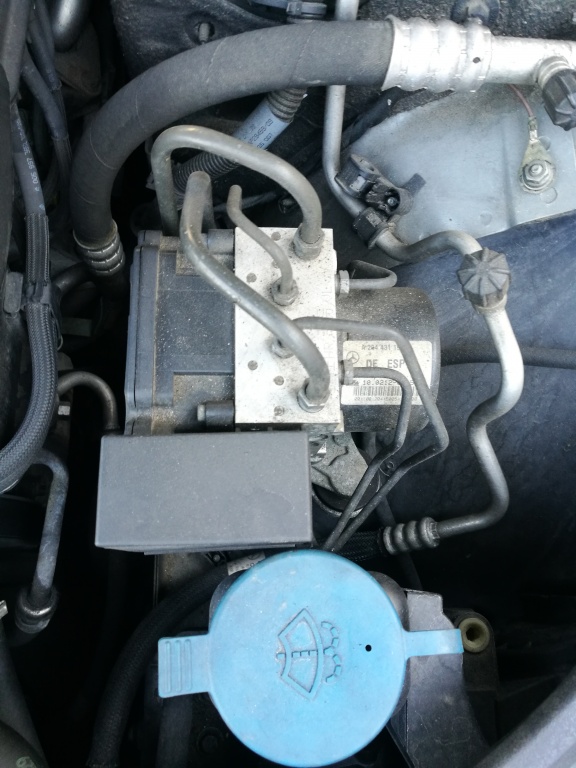 Pompa abr abs mercedes c220 cdi w204 A2049012400