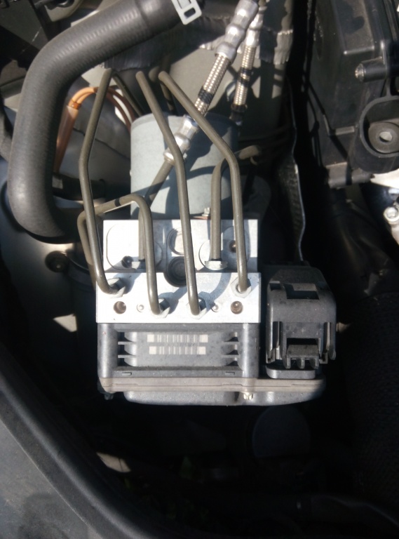 Pompa ABR mercedes E class w211 A2114311312
