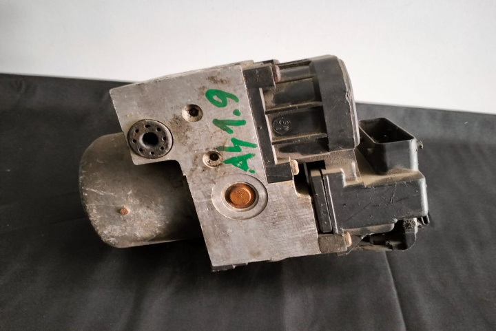 Pompa ABS 1.9 8E0614111AB 0265216559 0273004281 Volkswagen VW Passat B5 [1996 - 2000]