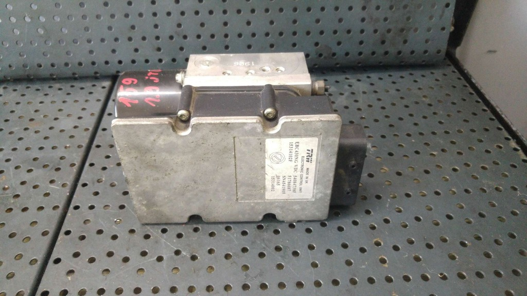 Pompa abs 1.9 jtdm alfa romeo 159 939 54084738f 51786687 15314002
