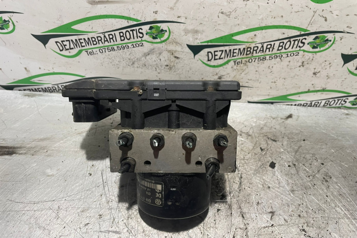 Pompa ABS 100 907 379 Volkswagen VW Golf 4 [1997 - 2006] Hatchback 5-usi 1.4 MT (75 hp)