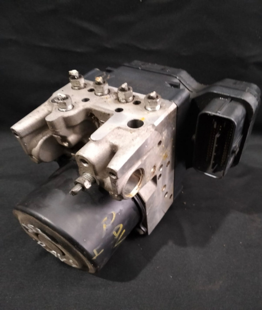 Pompa ABS 1338007970 / 02H013471 Toyota Avensis 2 T25 [2002 - 2006]