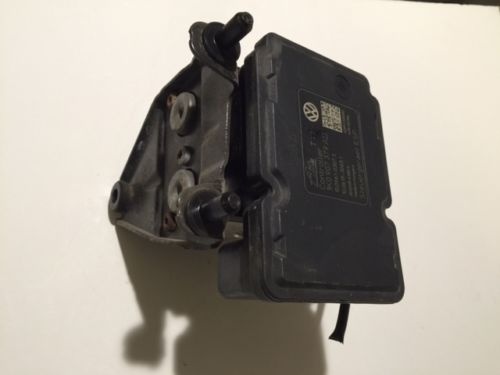Pompa abs 1k0907379ad 1k0614517bd vw golf 6 plus