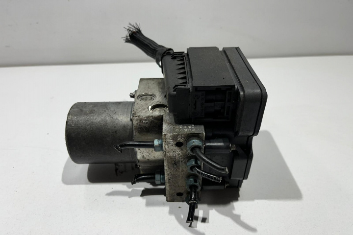 Pompa ABS 2.0 d 679766801 BMW Seria 5 F10 [2009 - 2013]