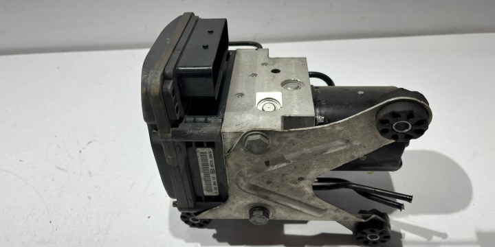 Pompa abs 6791173-01 BMW Seria 5 F10 [2009 - 2013]