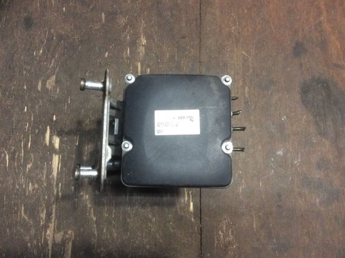 Pompa abs abr mercedes cls320 cdi w219 A2114311312